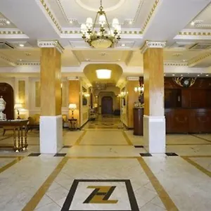 Zanhotel Europa Отель Болонья
